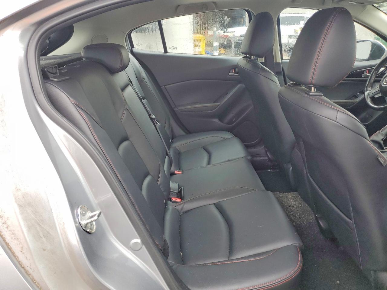 2015 MAZDA 3