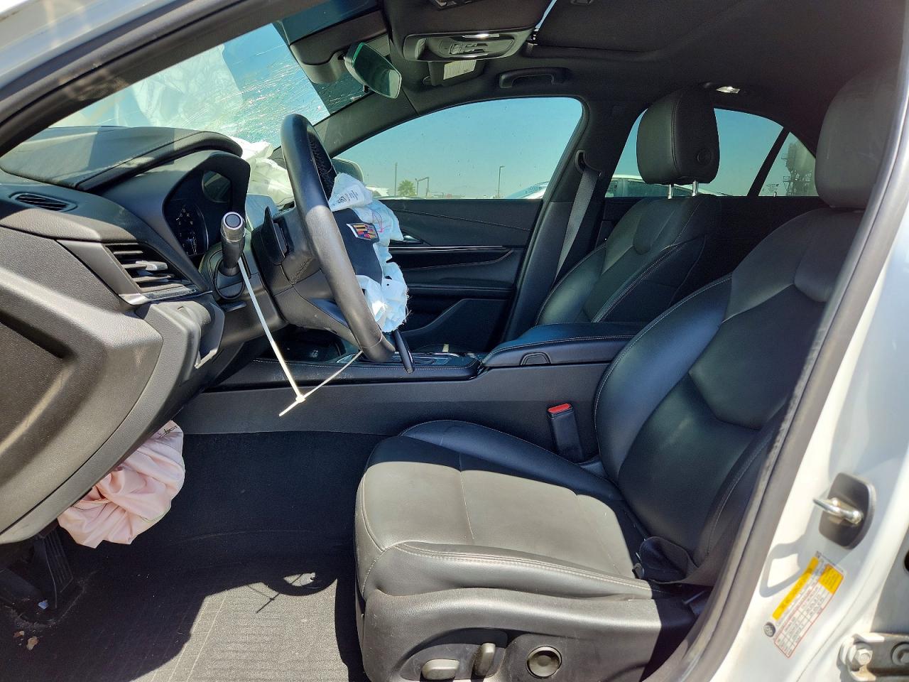 2023 CADILLAC CT4
