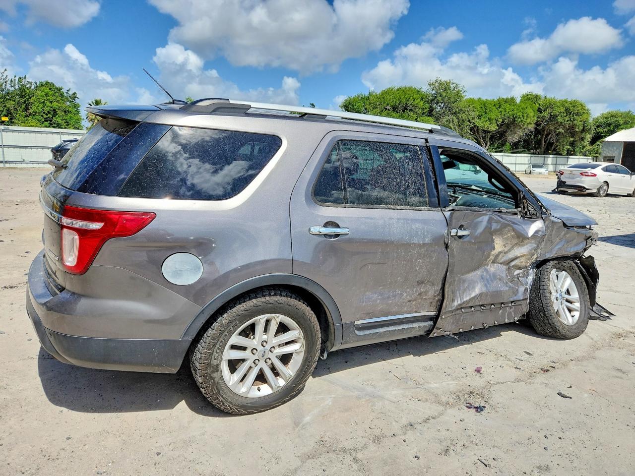 2011 FORD EXPLORER