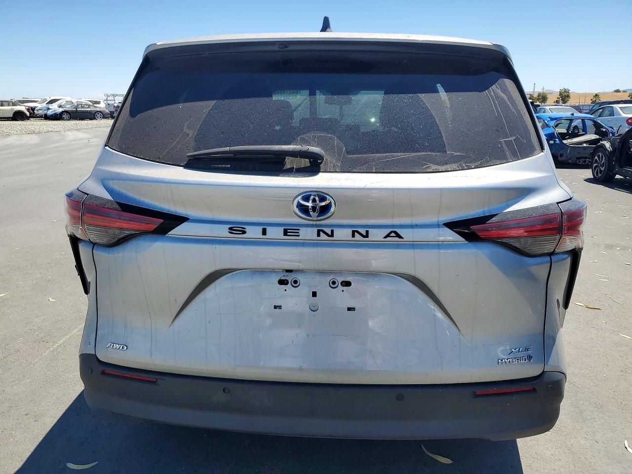 2021 TOYOTA SIENNA