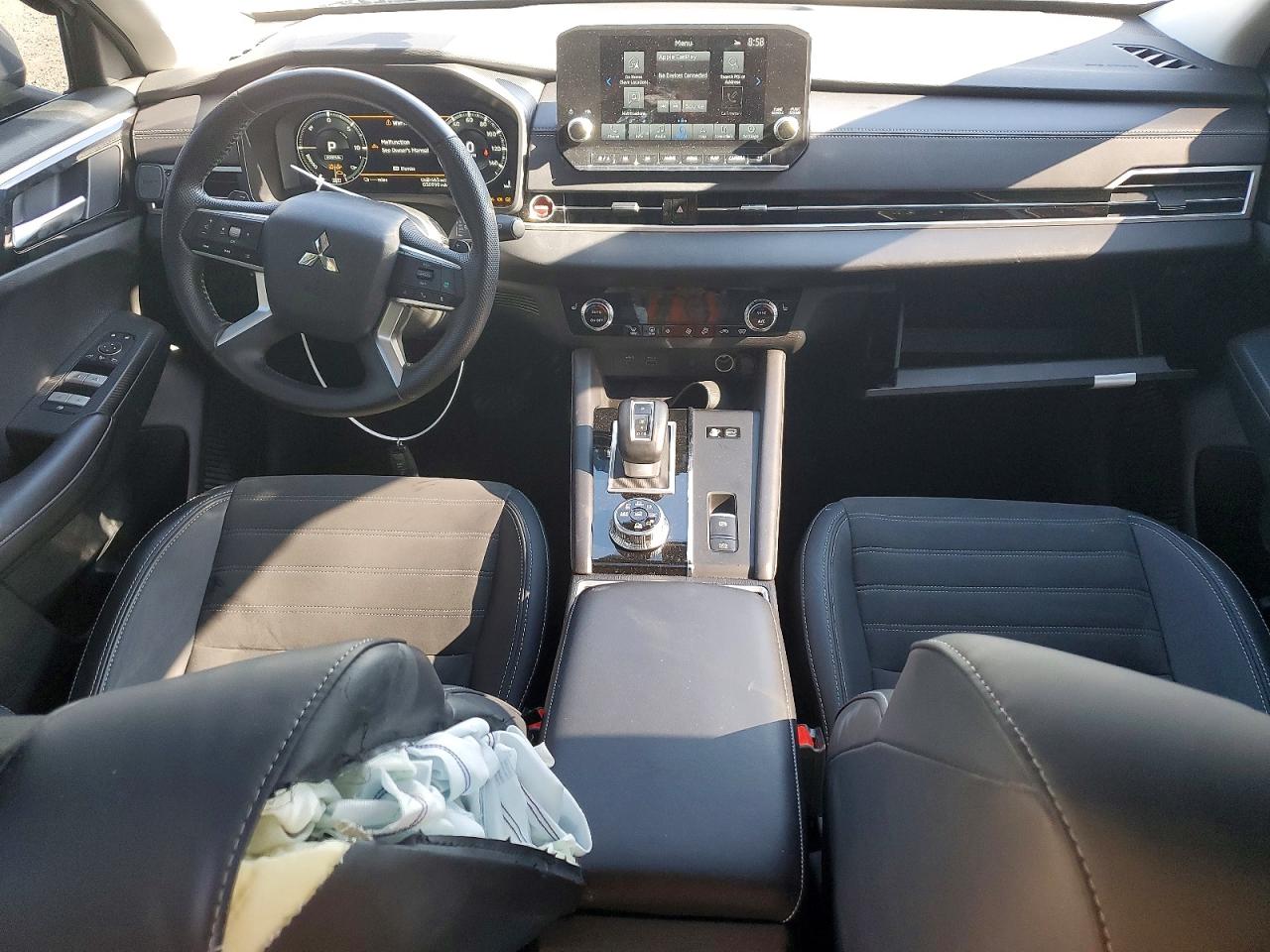 2024 MITSUBISHI OUTLANDER