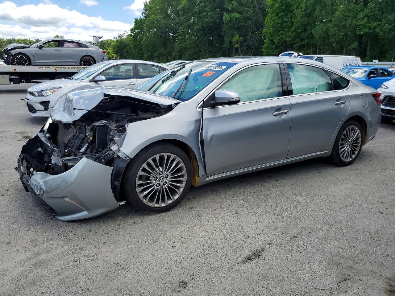 2016 TOYOTA AVALON