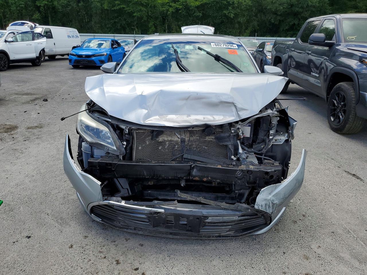 2016 TOYOTA AVALON