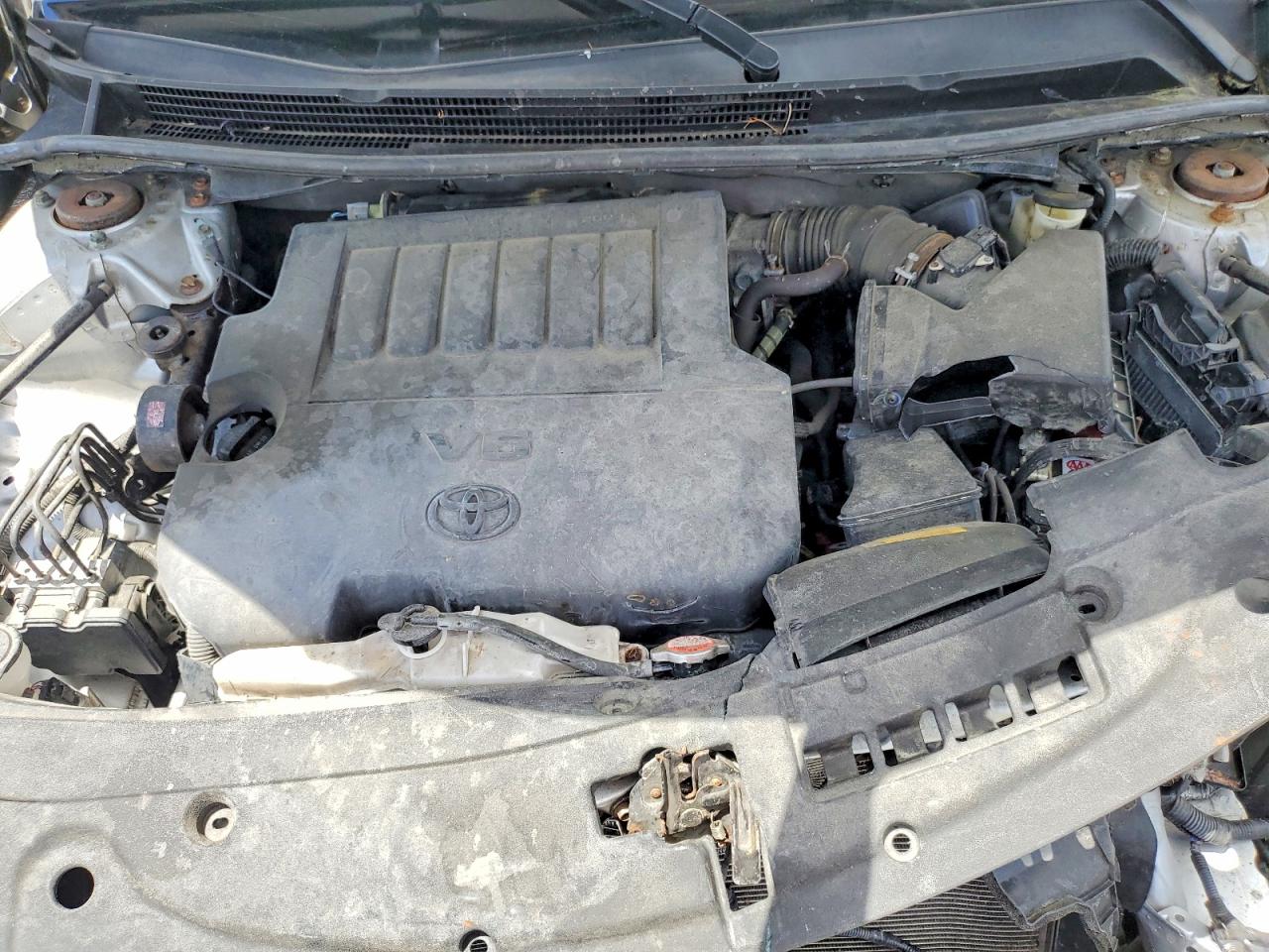 2016 TOYOTA AVALON