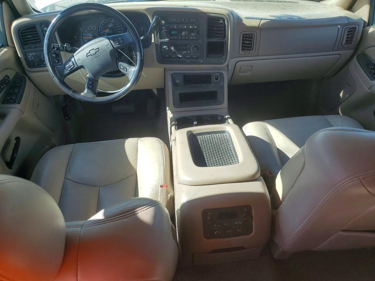 2004 CHEVROLET TAHOE