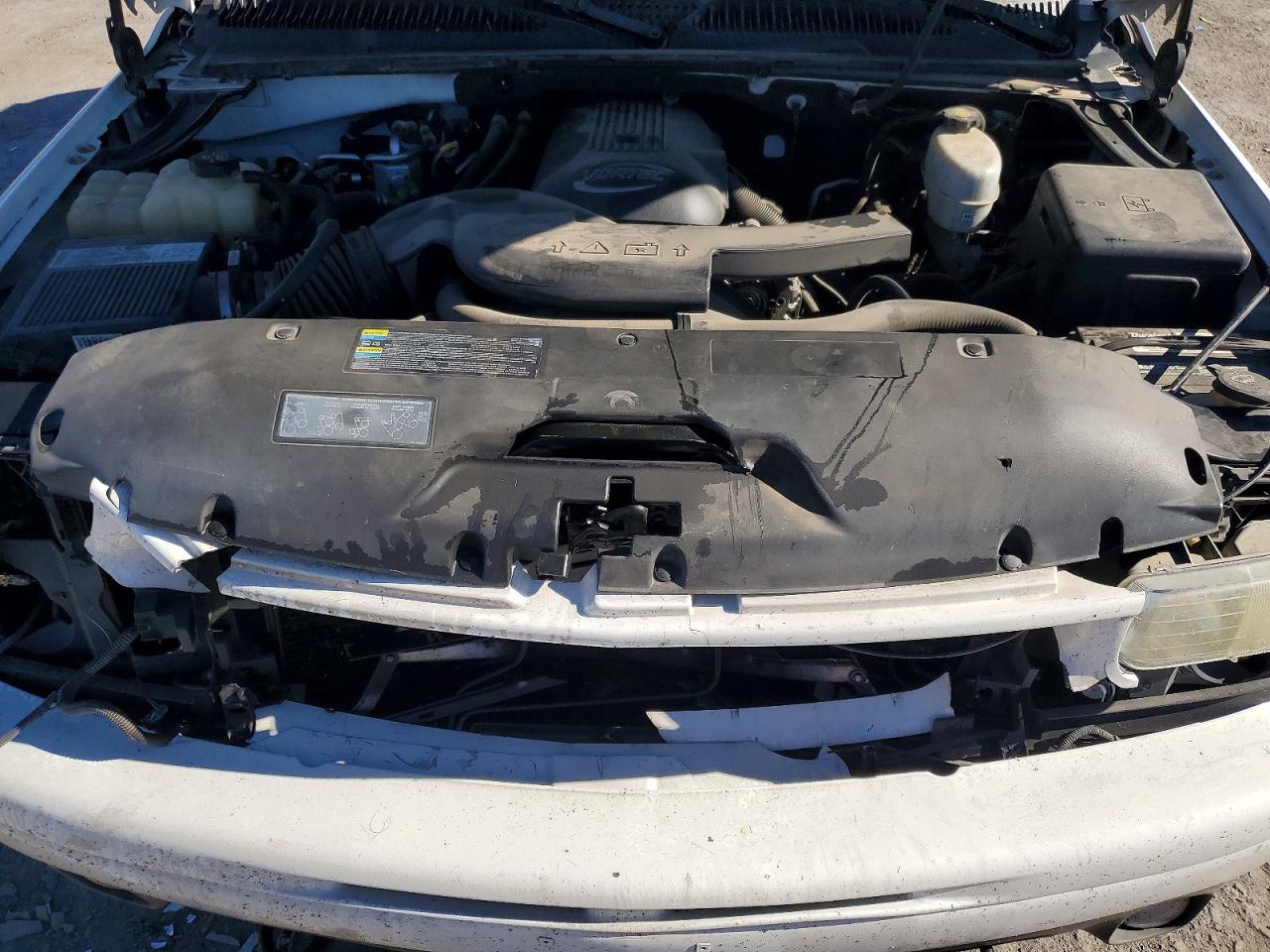 2004 CHEVROLET TAHOE