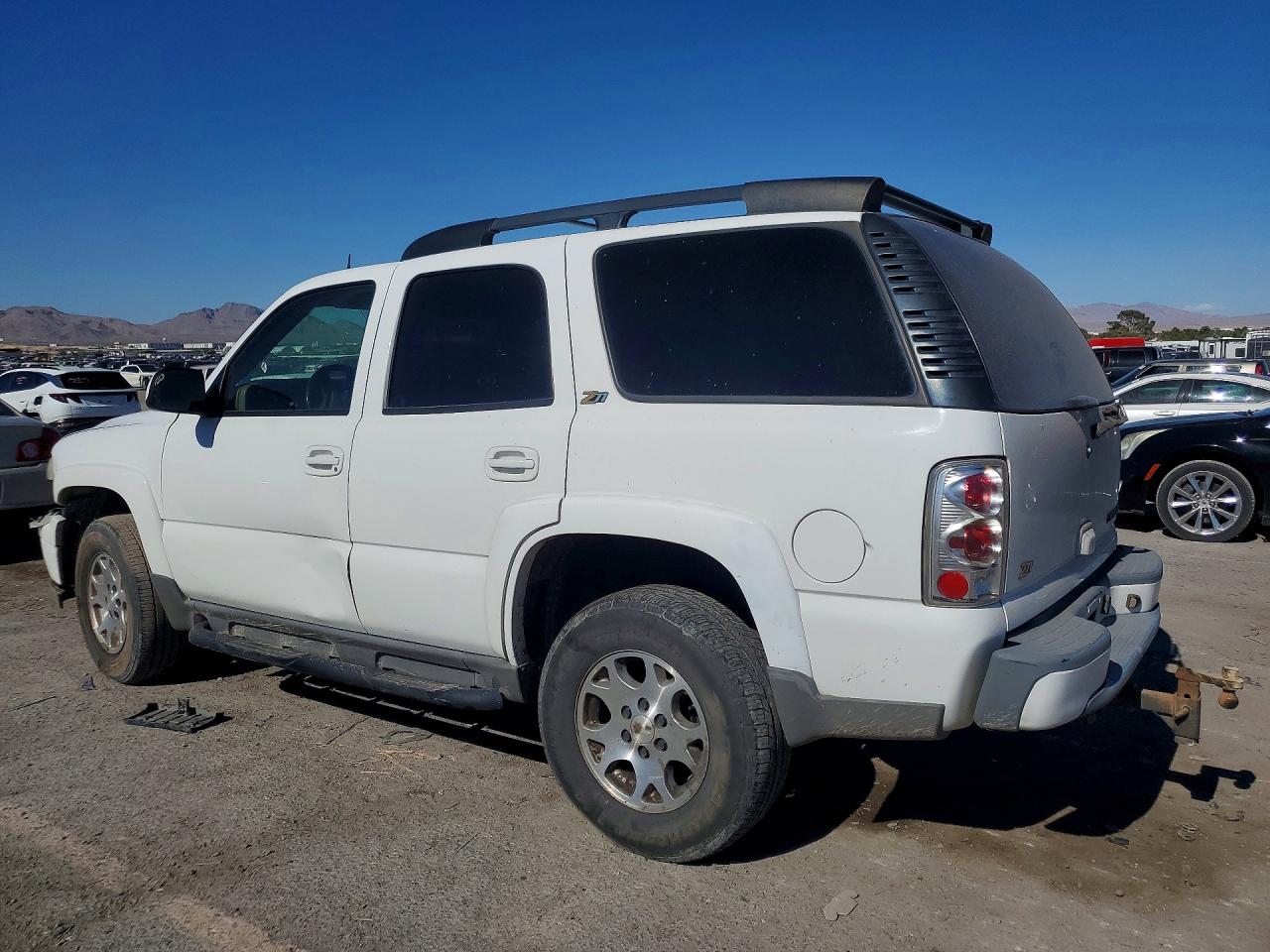 2004 CHEVROLET TAHOE
