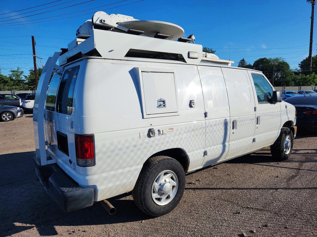 2013 FORD ECONOLINE