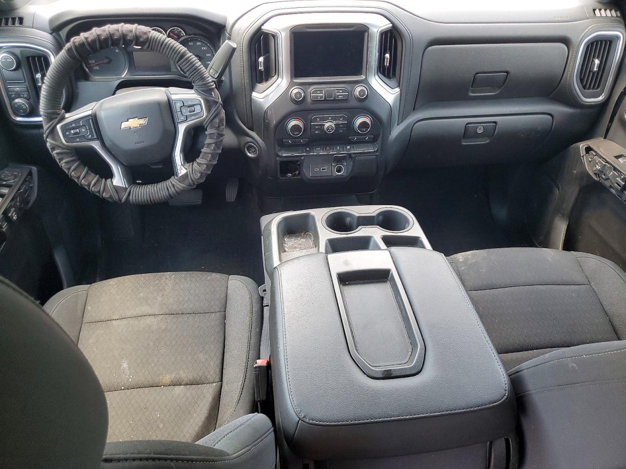 2020 CHEVROLET SILVERADO
