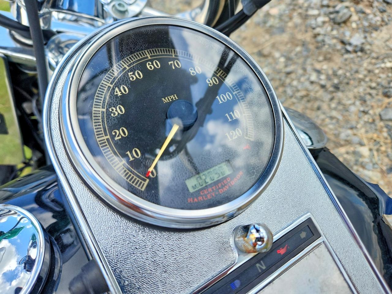 2006 HARLEY-DAVIDSON FL