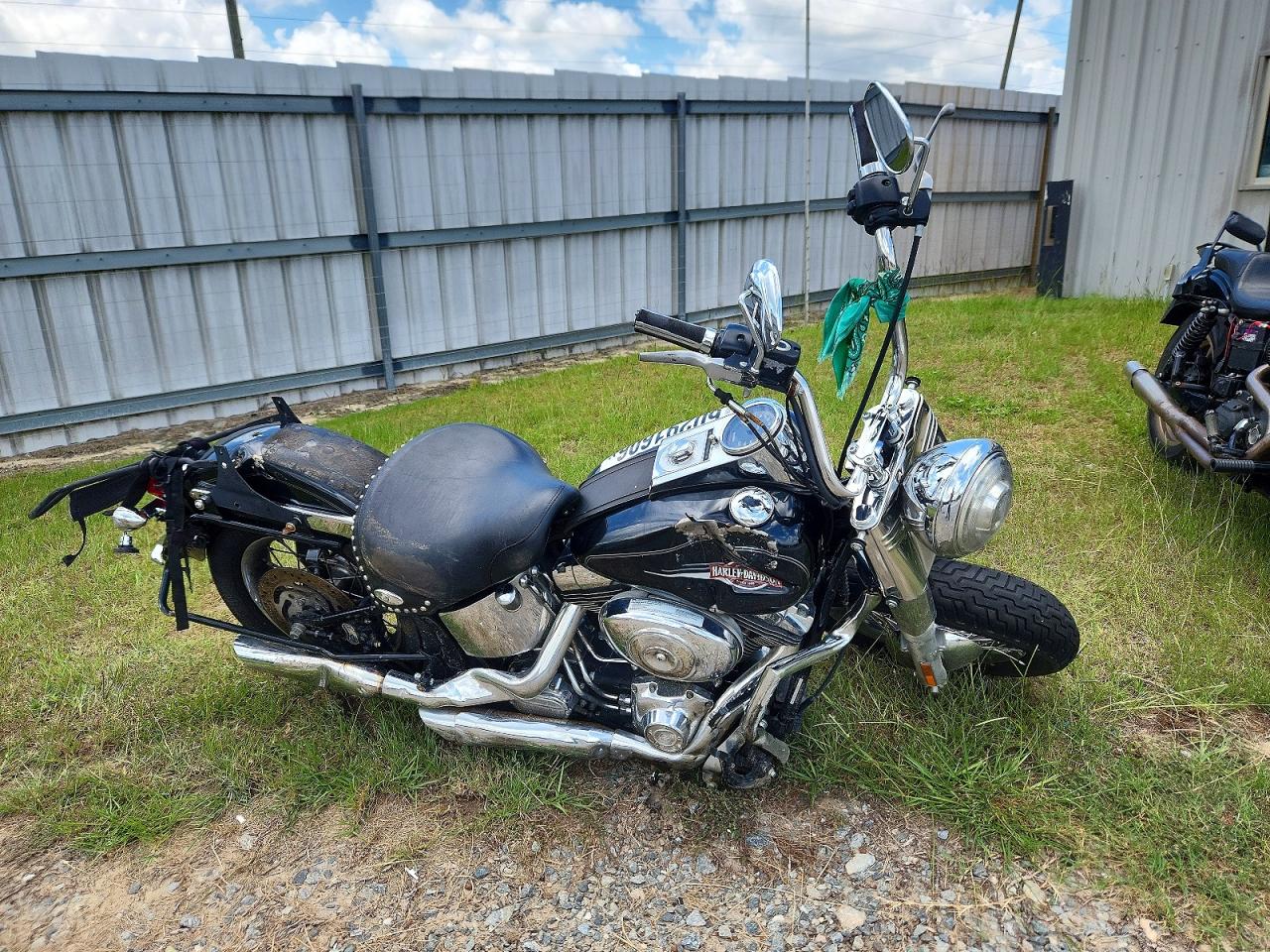 2006 HARLEY-DAVIDSON FL