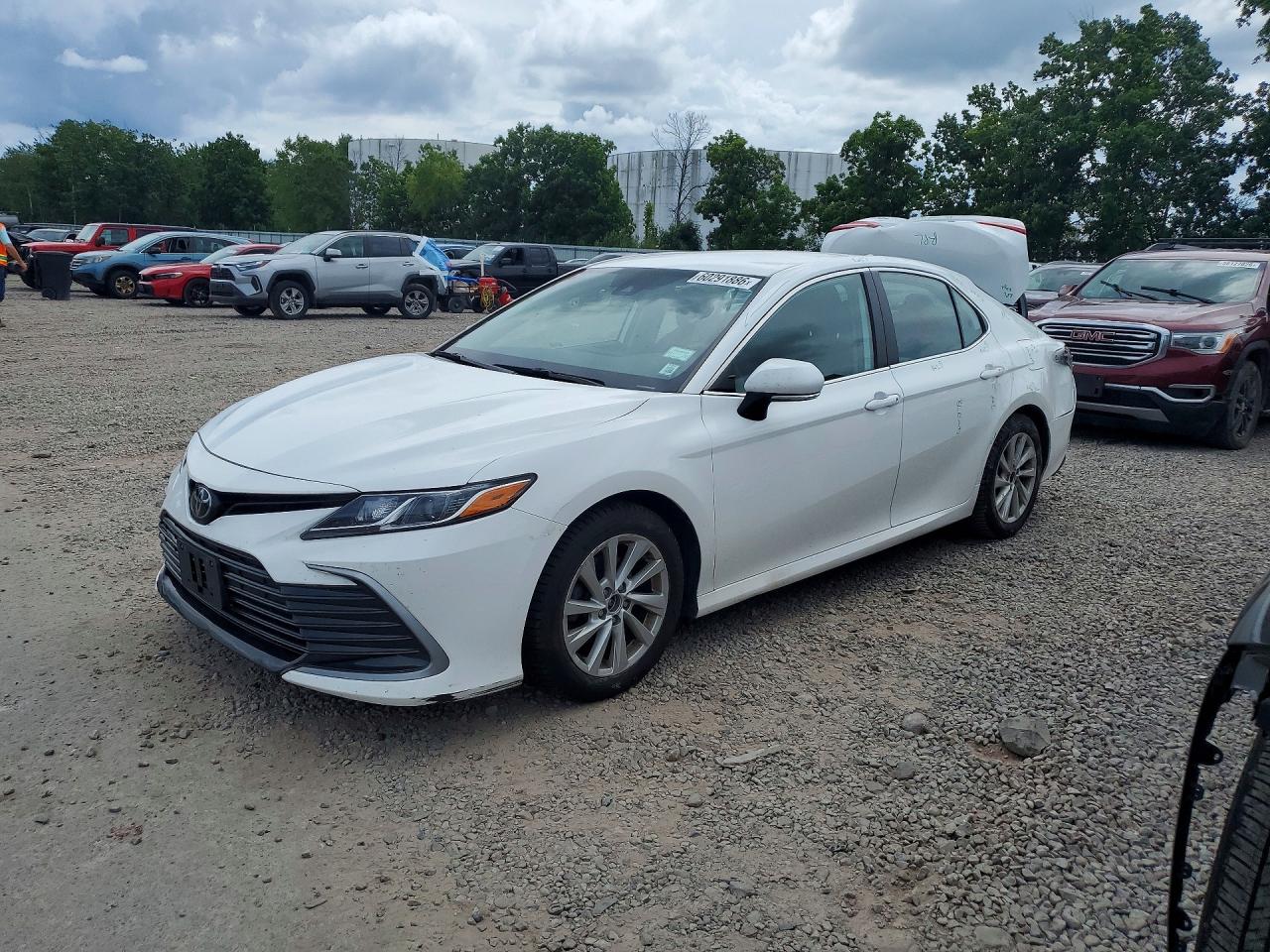 2021 TOYOTA CAMRY