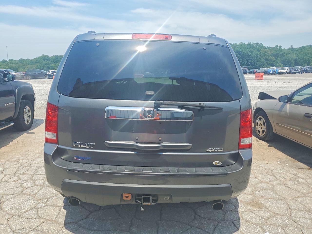 2011 HONDA PILOT