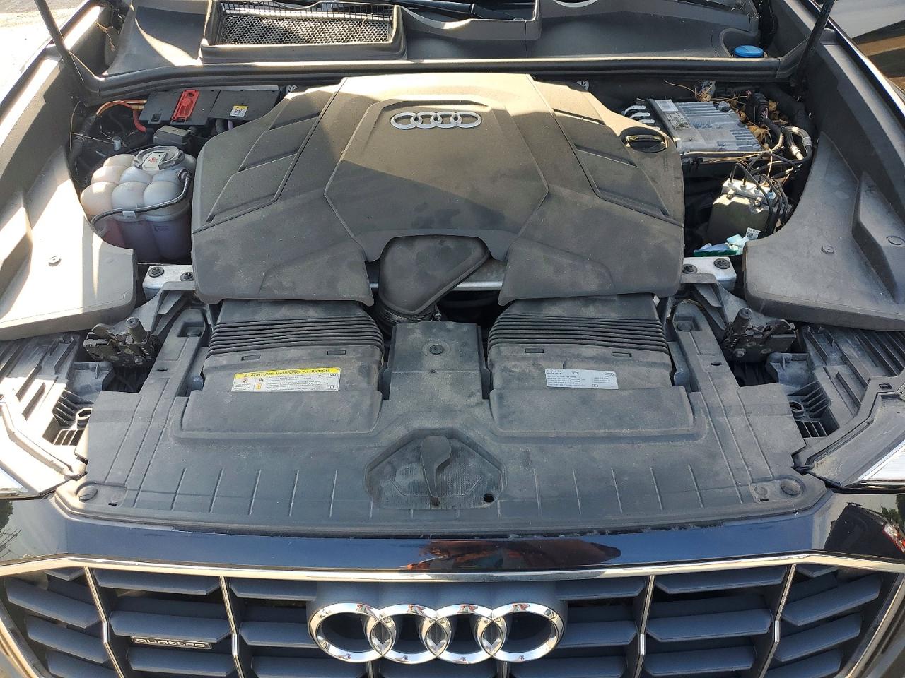 2019 AUDI Q8