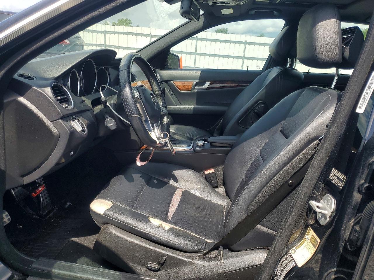 2012 MERCEDES-BENZ C-CLASS