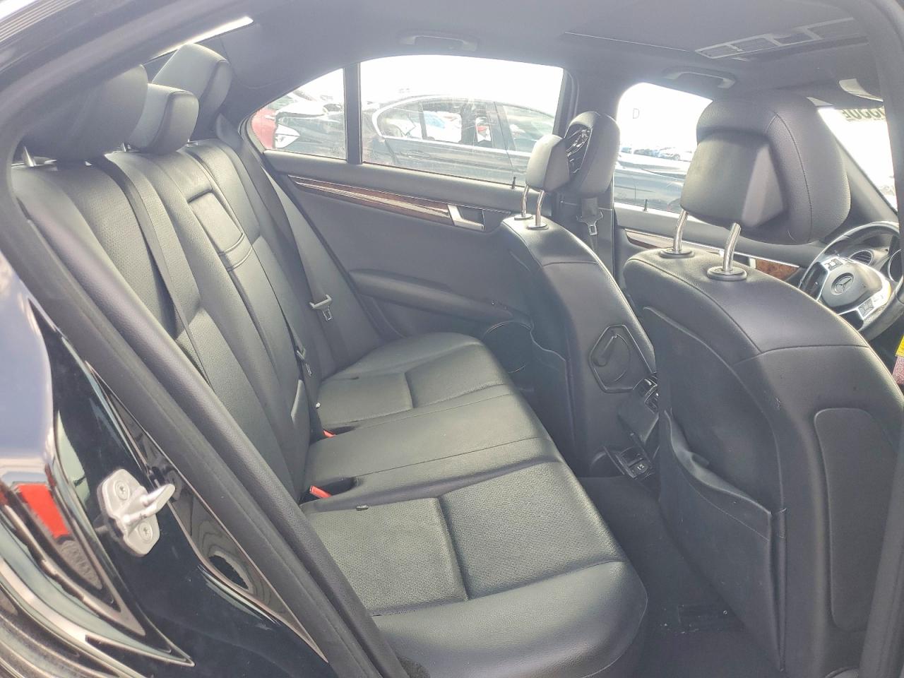2012 MERCEDES-BENZ C-CLASS