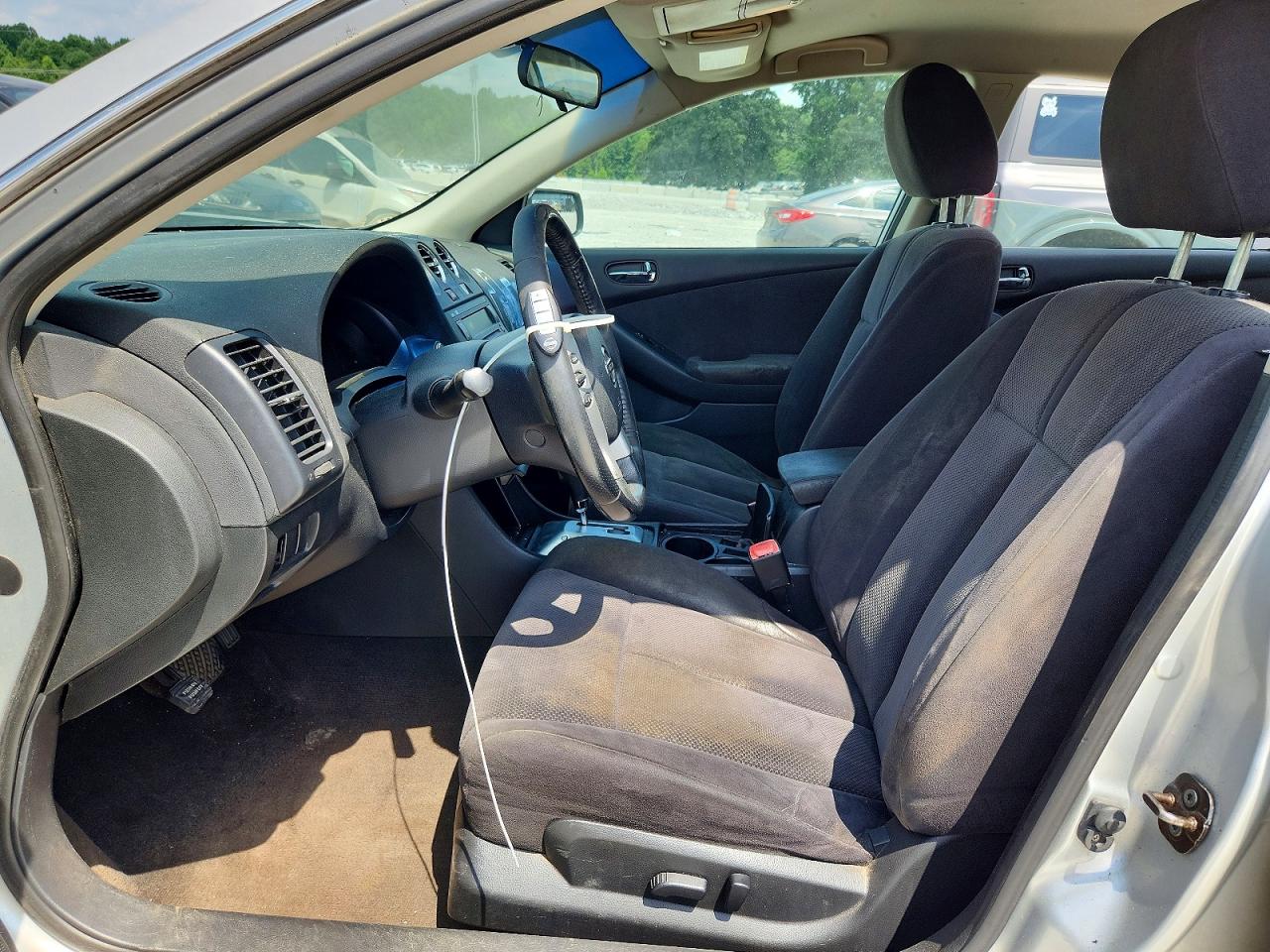 2009 NISSAN ALTIMA