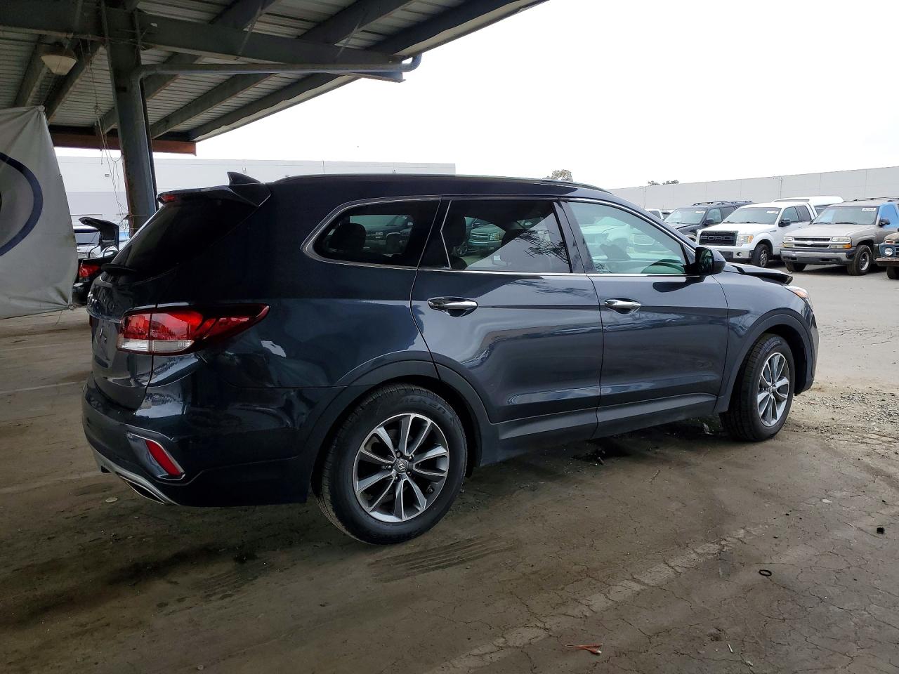 2017 HYUNDAI SANTA FE