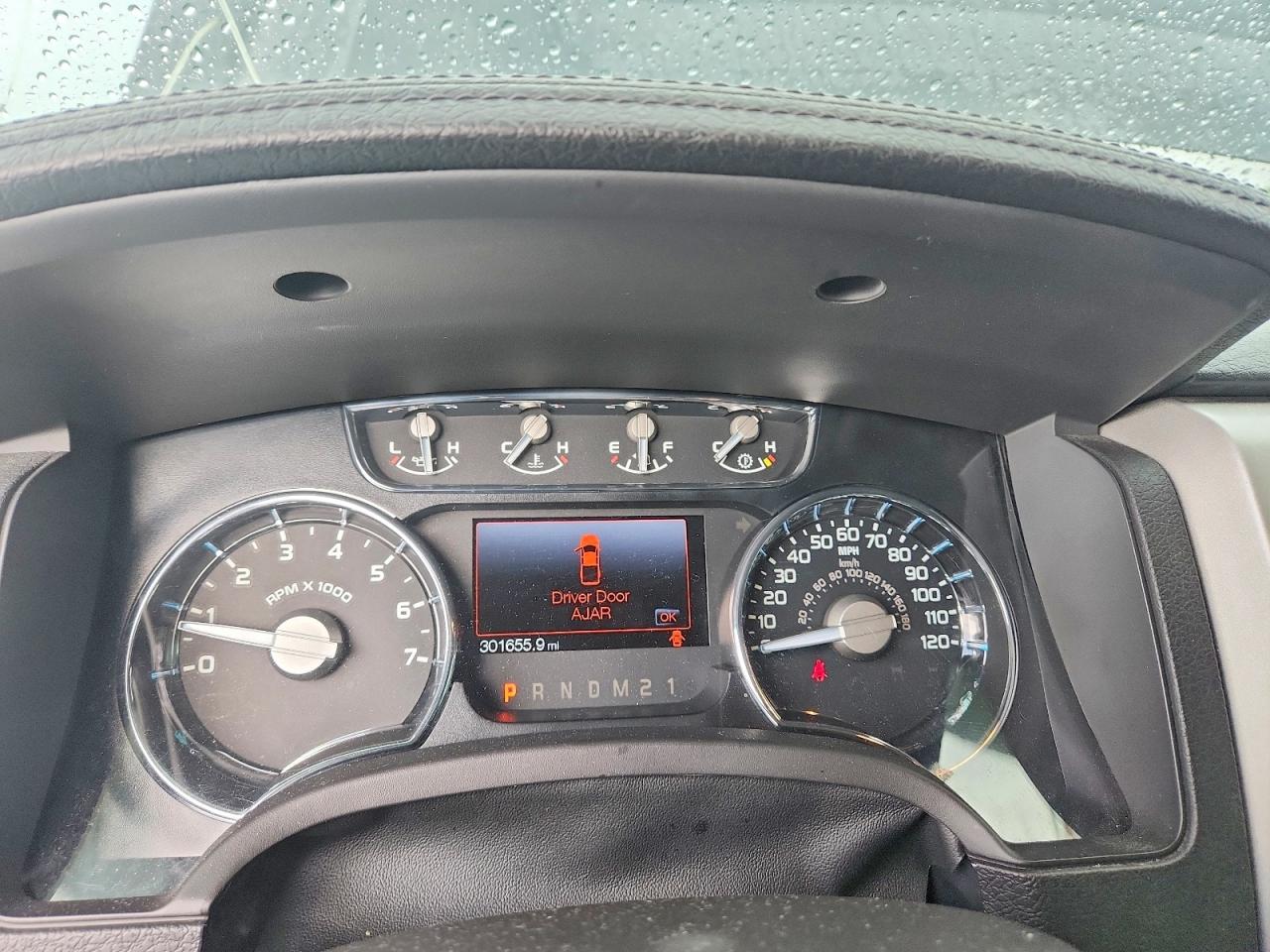 2012 FORD F150