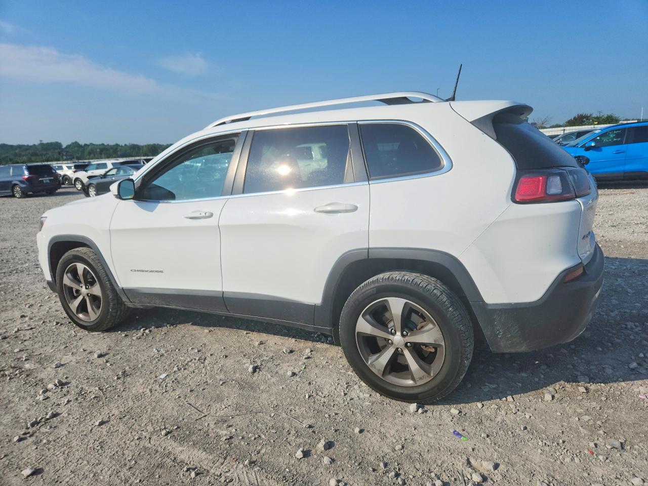 2019 JEEP CHEROKEE