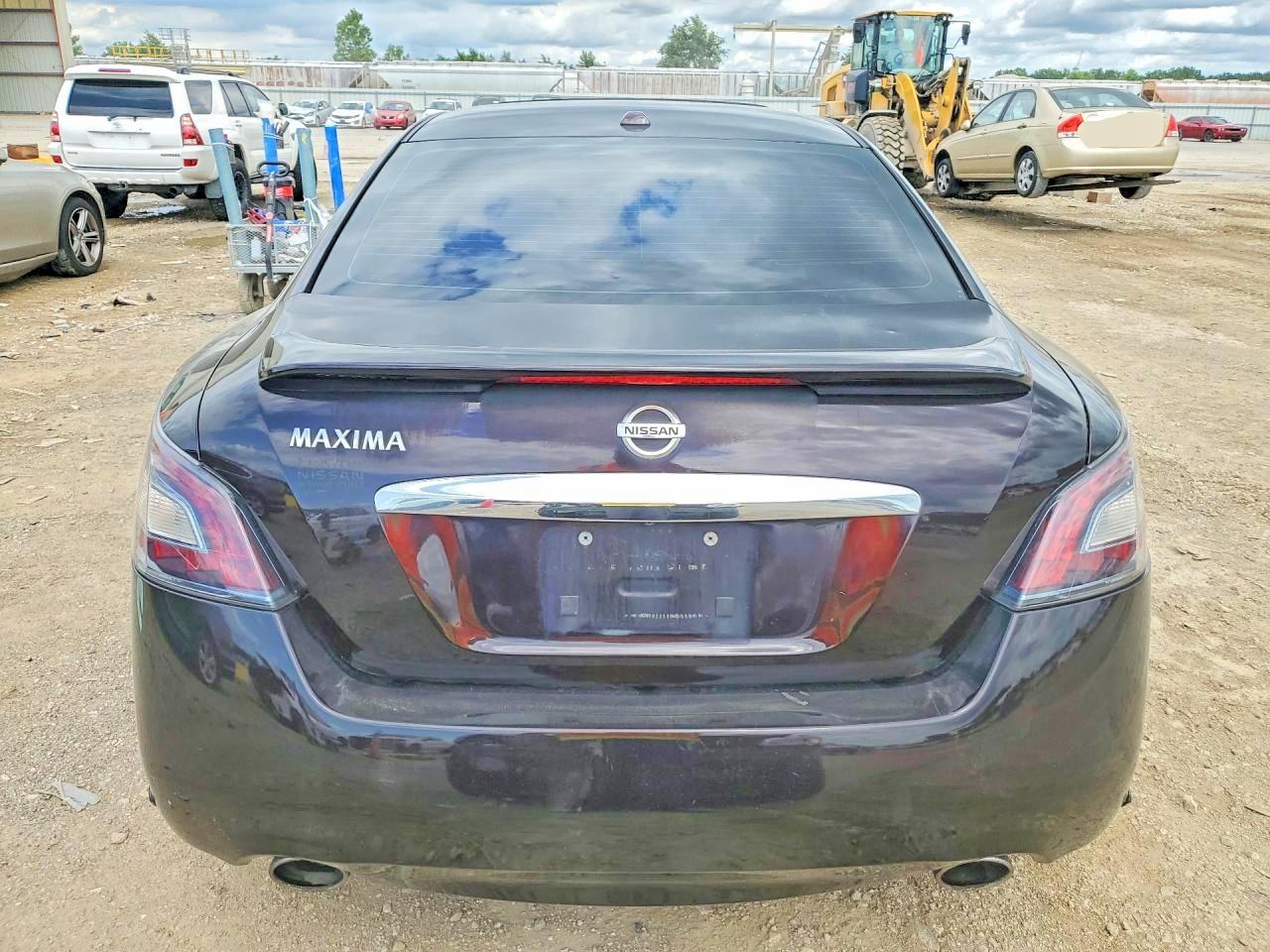 2014 NISSAN MAXIMA