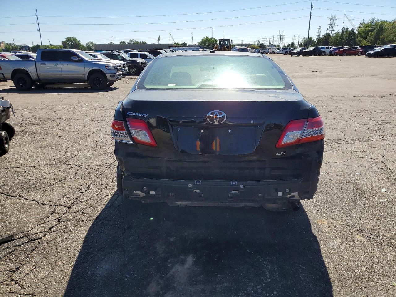 2010 TOYOTA CAMRY