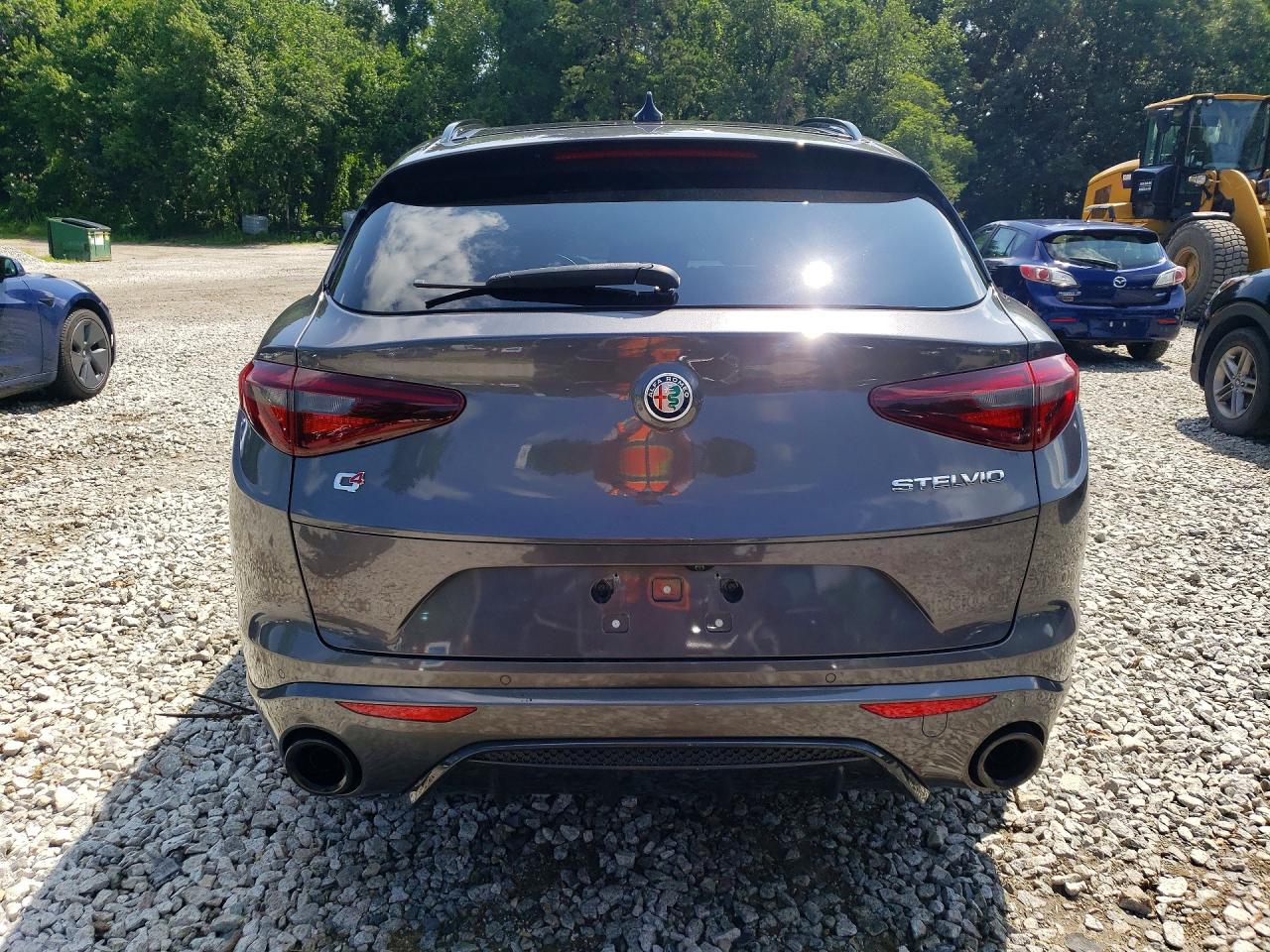 2022 ALFA ROMEO STELVIO