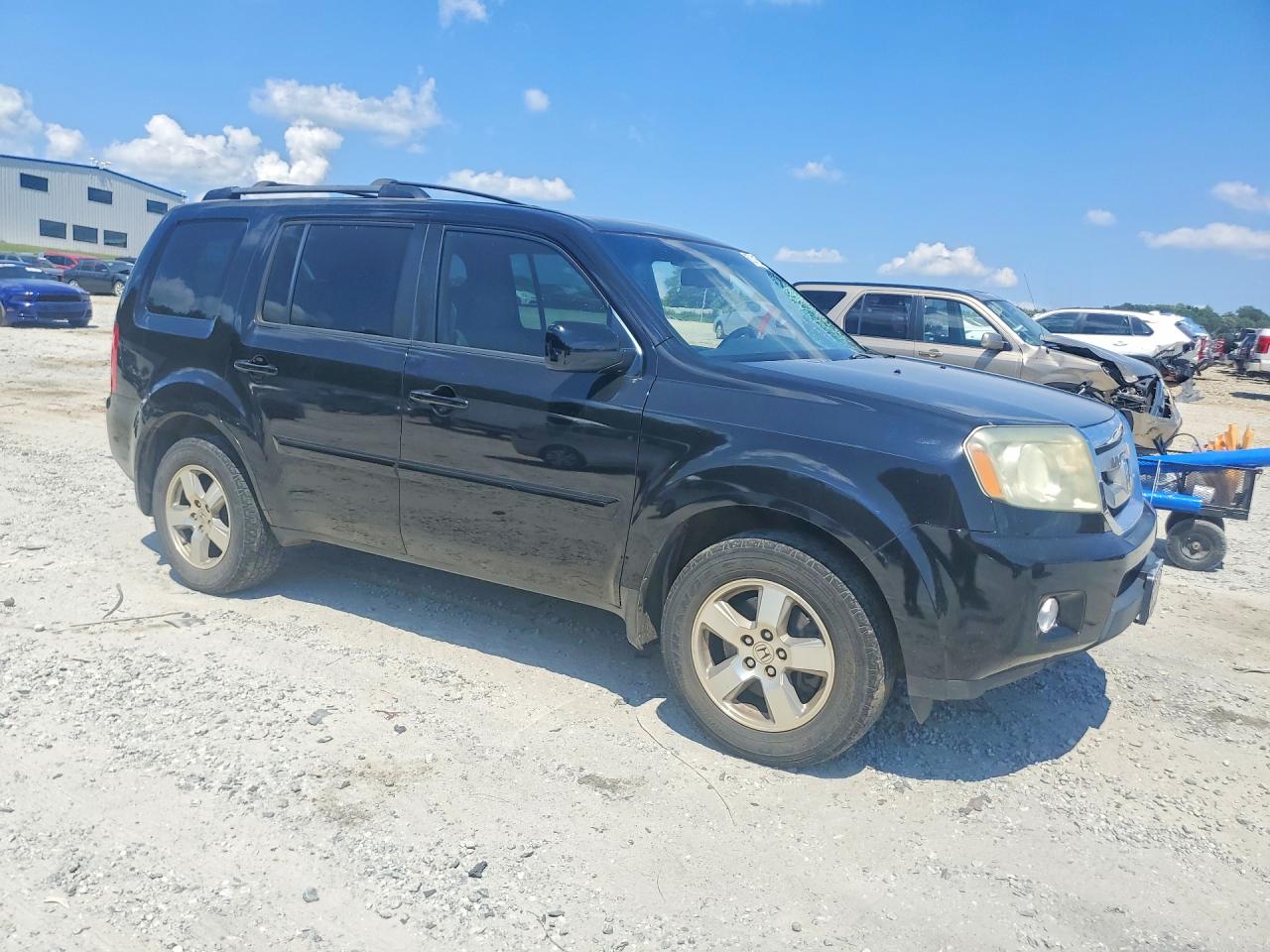 2011 HONDA PILOT