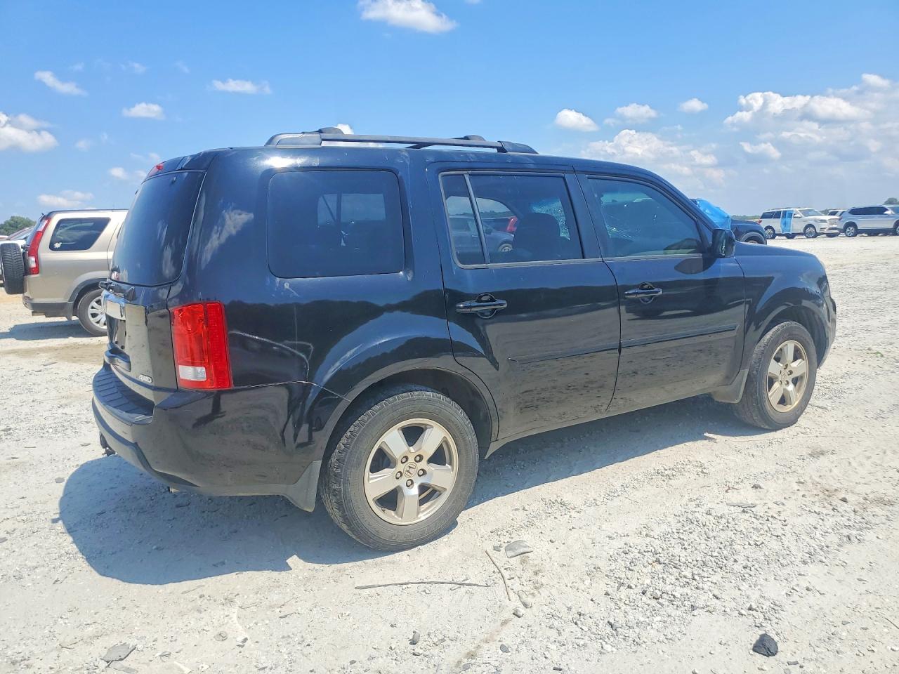 2011 HONDA PILOT