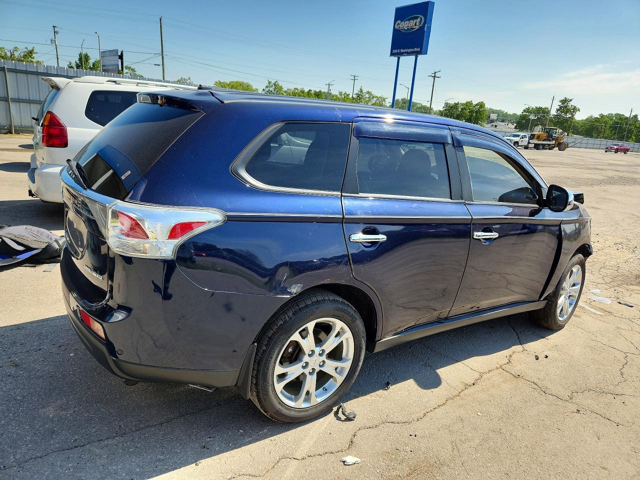 2014 MITSUBISHI OUTLANDER