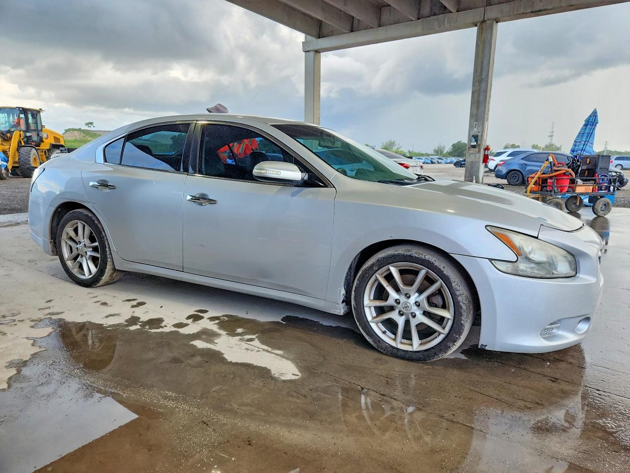 2014 NISSAN MAXIMA