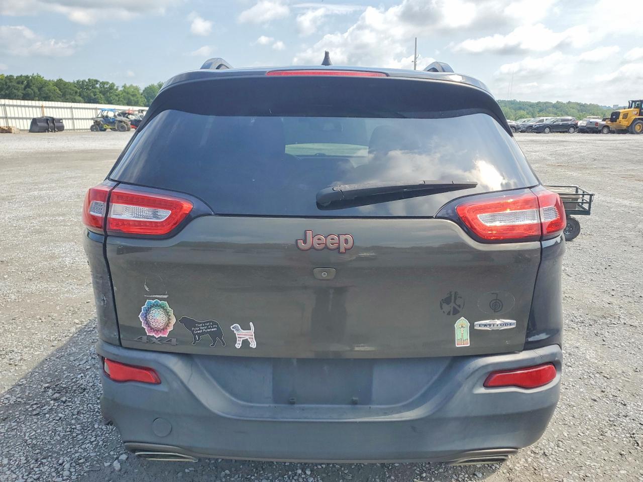 2016 JEEP CHEROKEE