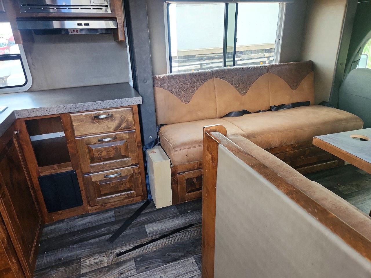 2003 FORD ECONOLINE