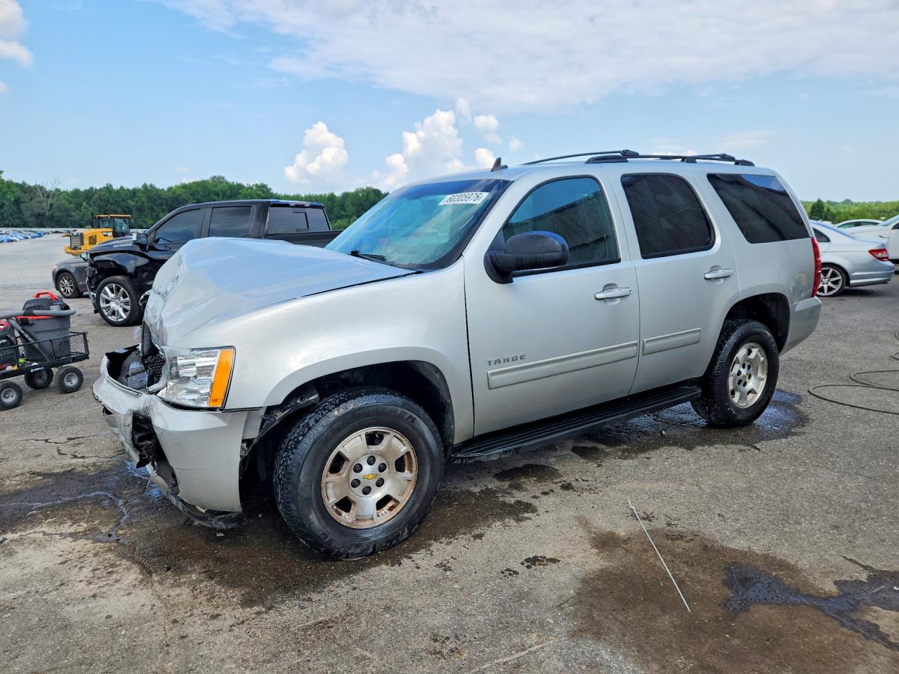 2011 CHEVROLET TAHOE