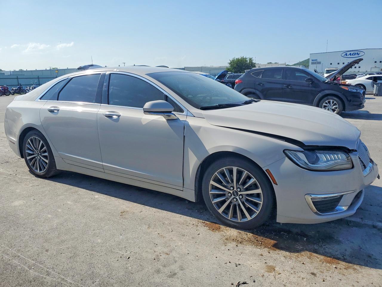 2019 LINCOLN MKZ