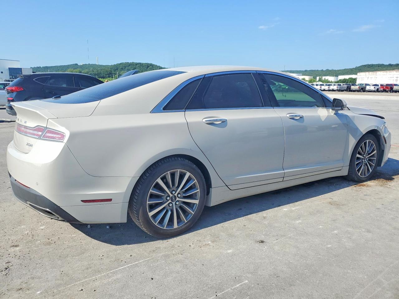 2019 LINCOLN MKZ