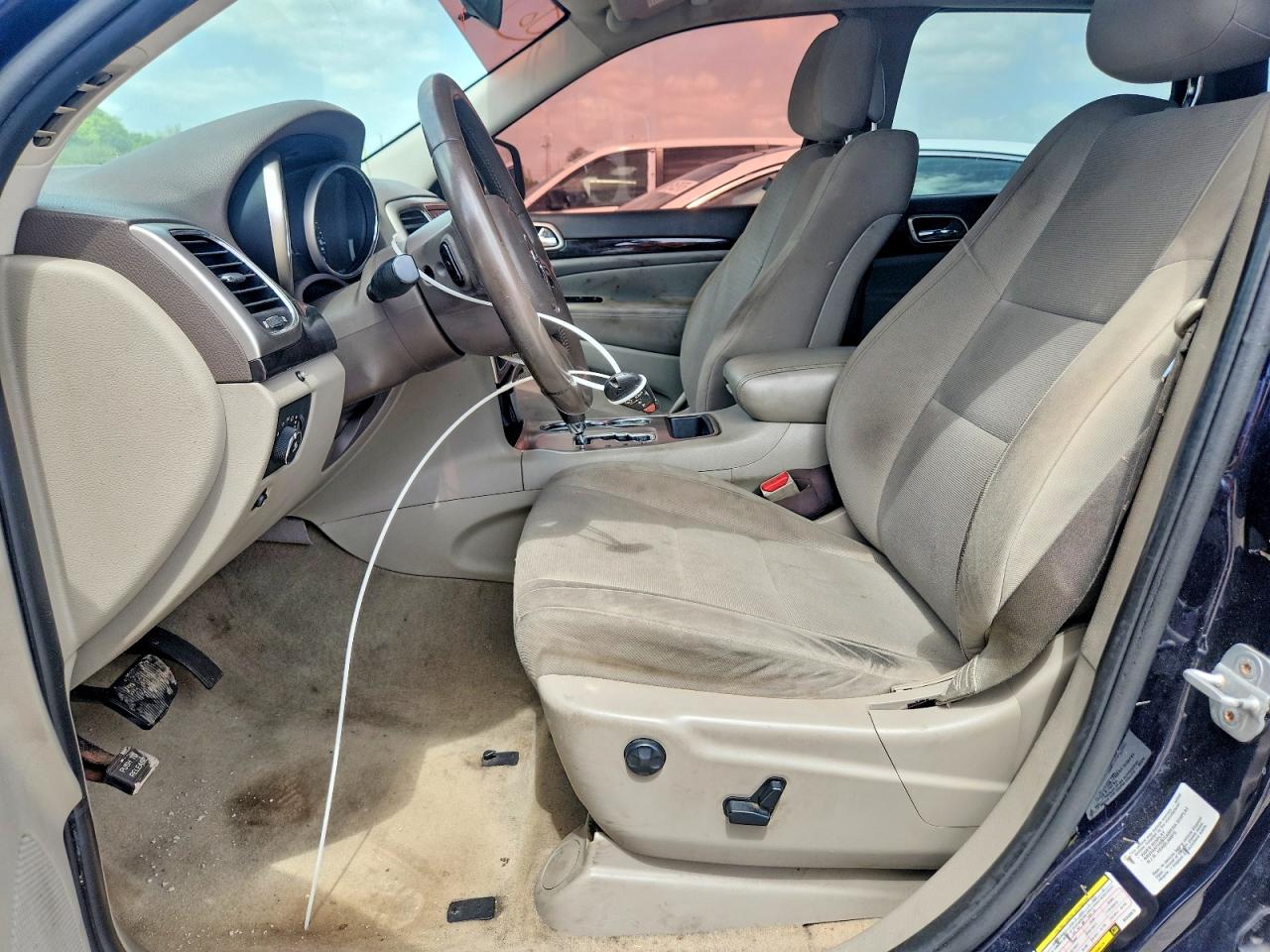 2011 JEEP CHEROKEE