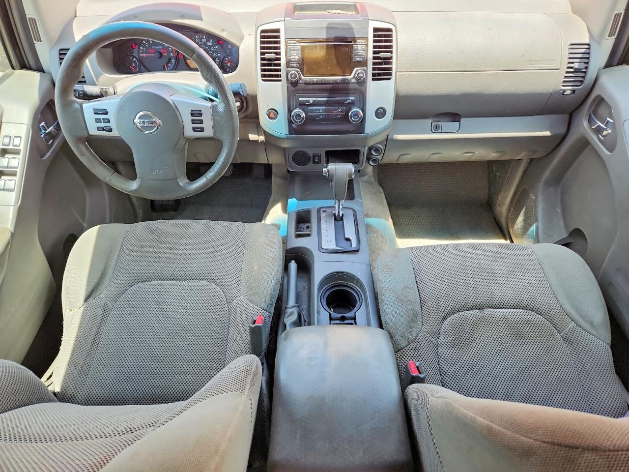 2015 NISSAN FRONTIER