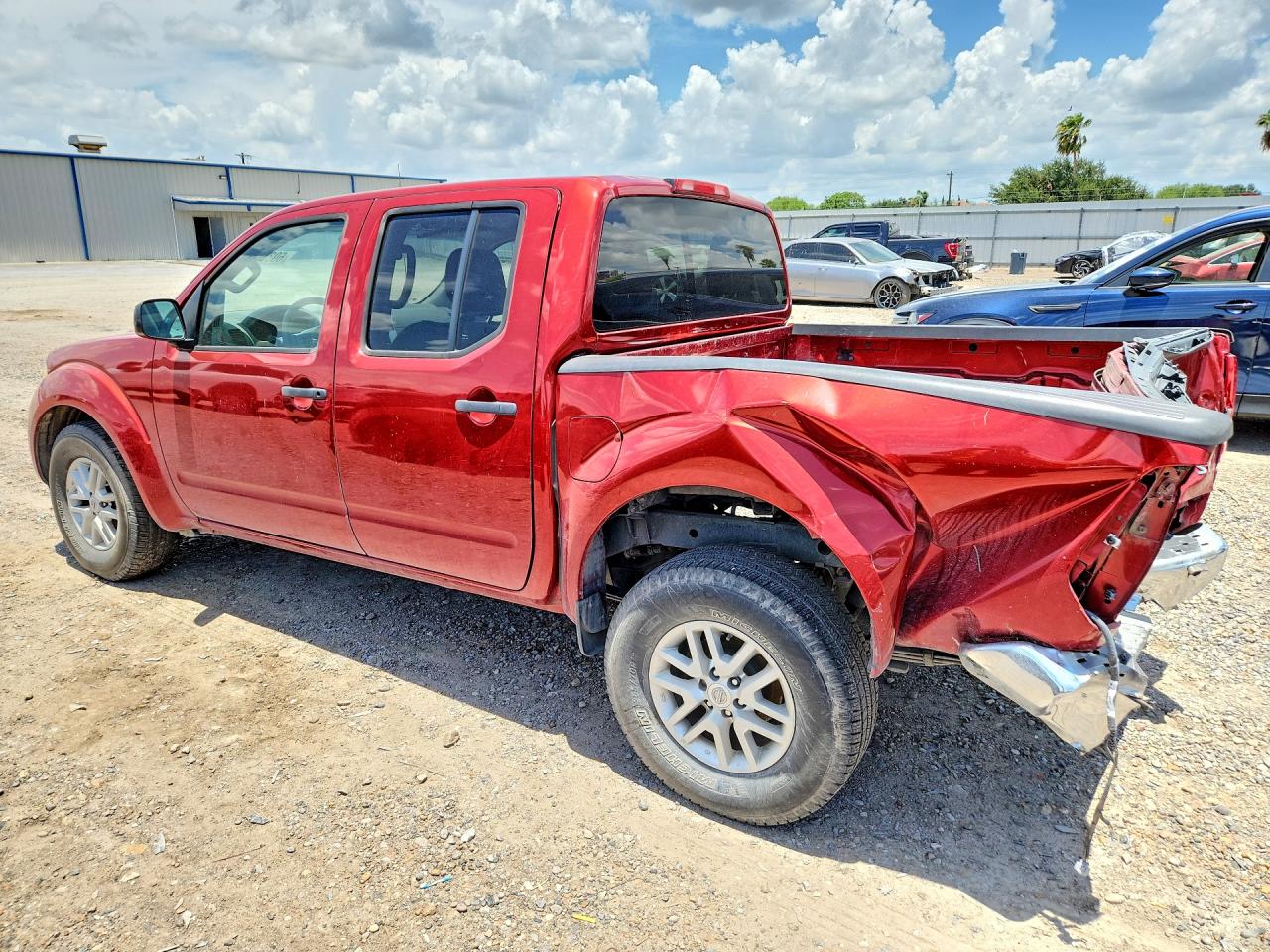 2015 NISSAN FRONTIER