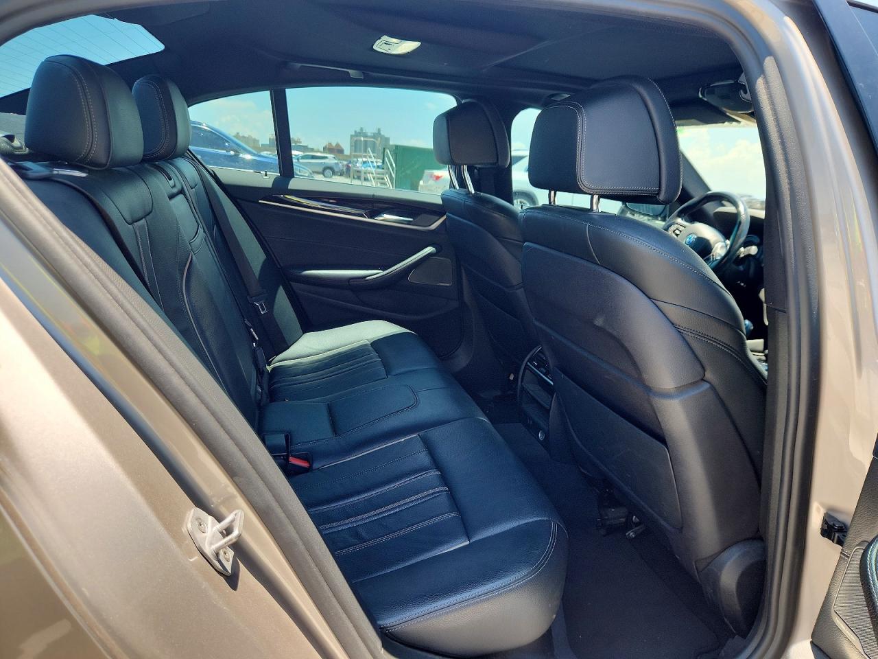 2018 BMW 5 SERIES