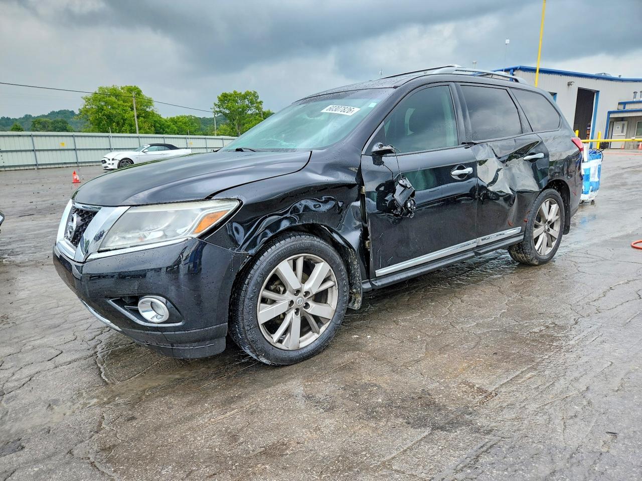2016 NISSAN PATHFINDER