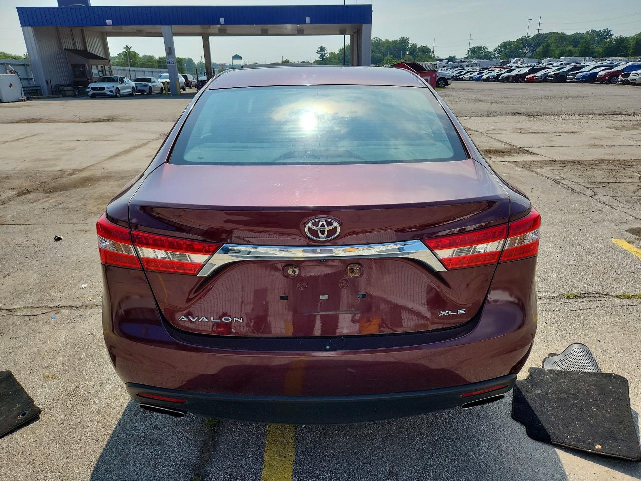 2013 TOYOTA AVALON