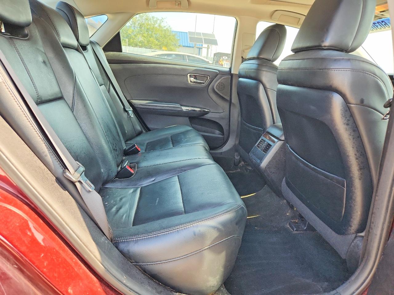 2013 TOYOTA AVALON