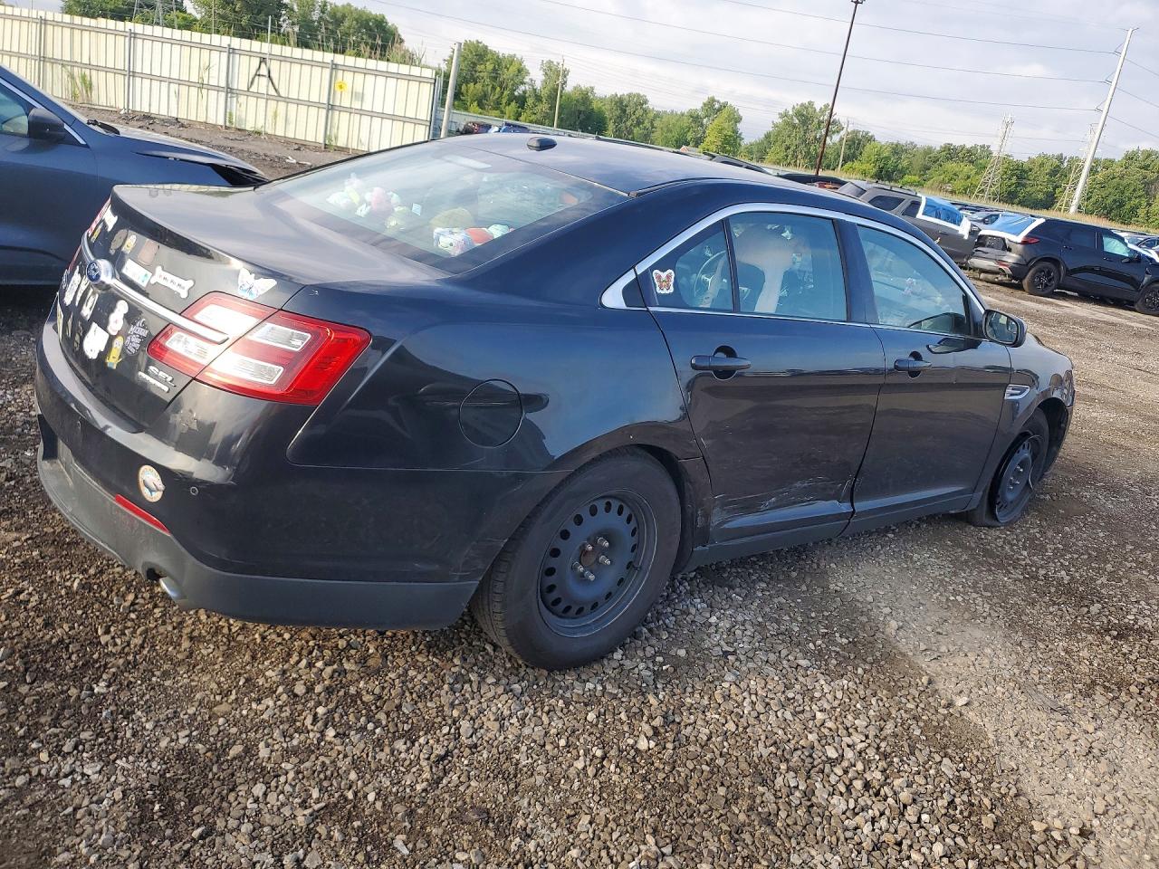 2015 FORD TAURUS