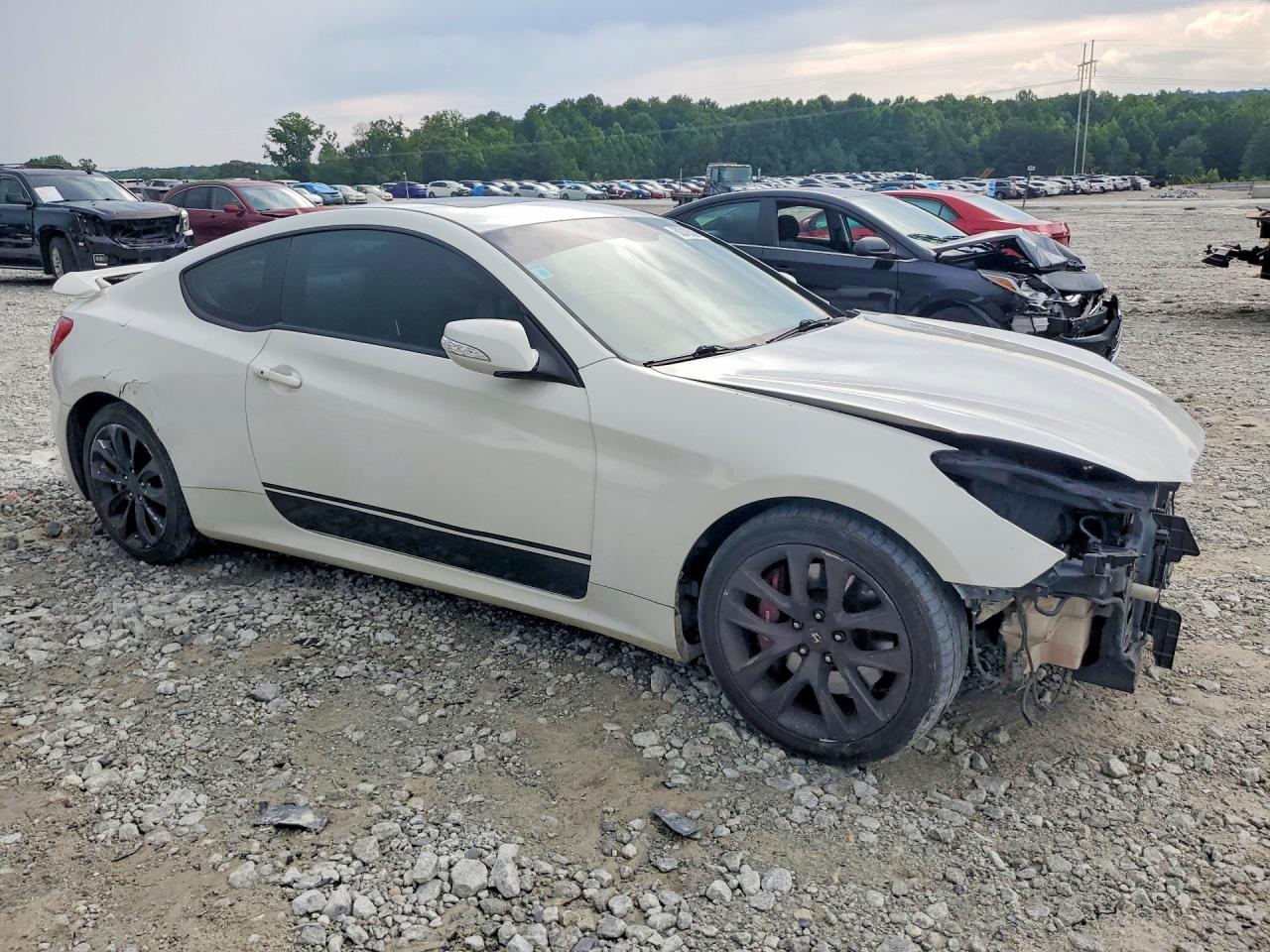 2010 HYUNDAI GENESIS