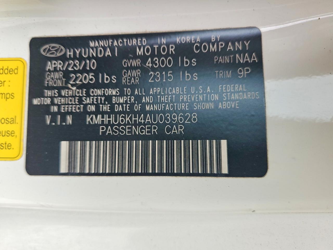 2010 HYUNDAI GENESIS