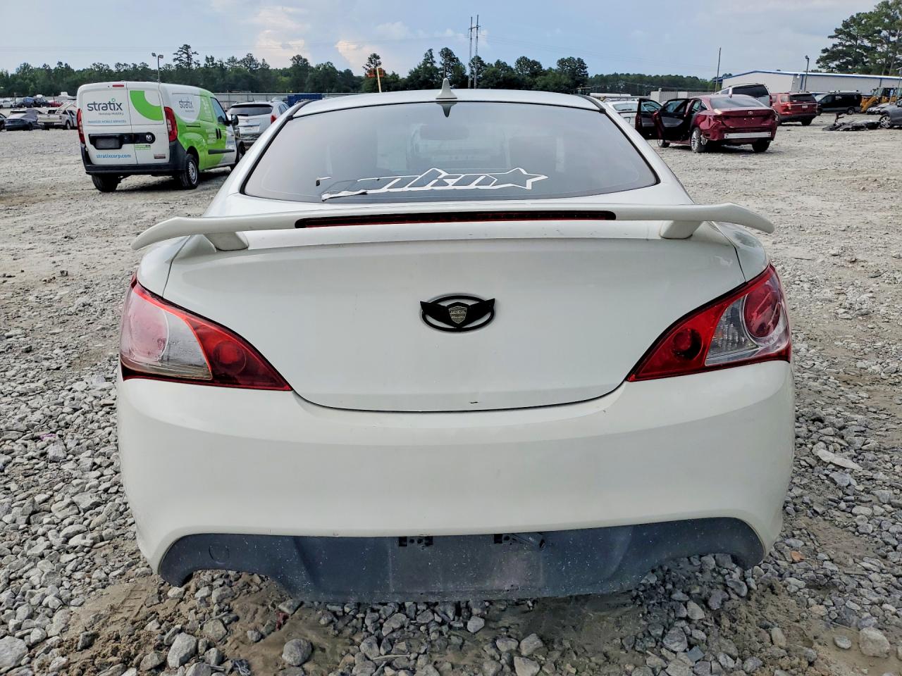2010 HYUNDAI GENESIS