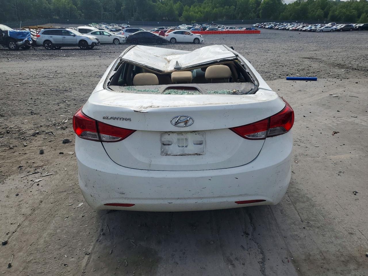 2012 HYUNDAI ELANTRA