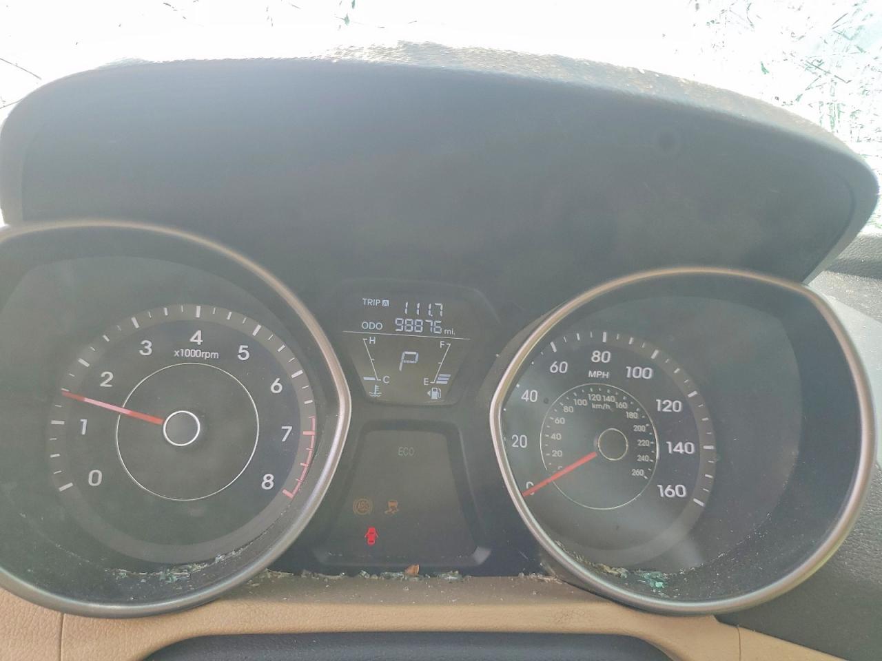2012 HYUNDAI ELANTRA