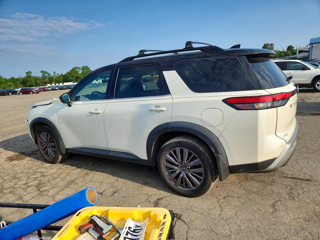 2023 NISSAN PATHFINDER